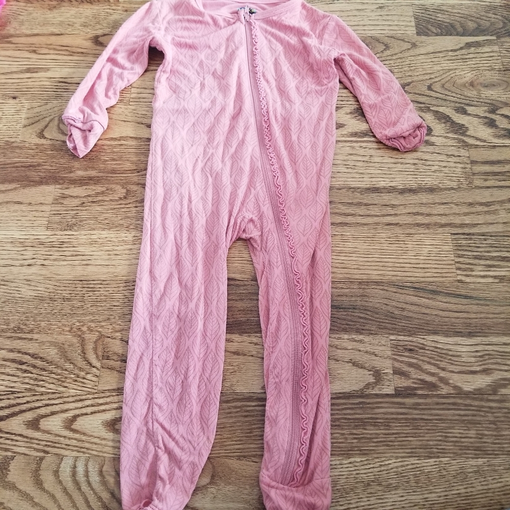 (18-24M) Kickee Pants Onesie Ruffle Fitted Cozy Stretch Lightweight Baby Girl